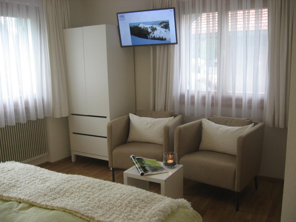 Gaestehaus Laesser メラウ 部屋 写真